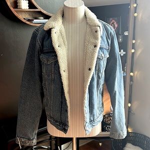 Med Levi Strauss Jacket
